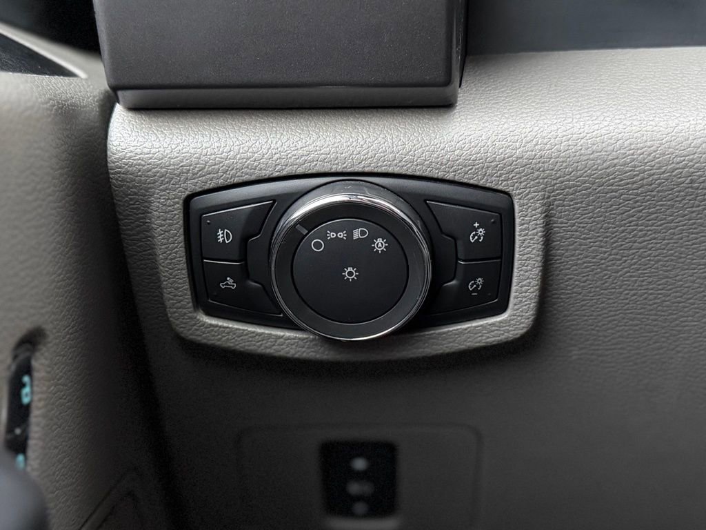 Used 2017 Ford F250 XLT w/ XLT Value Package image 18