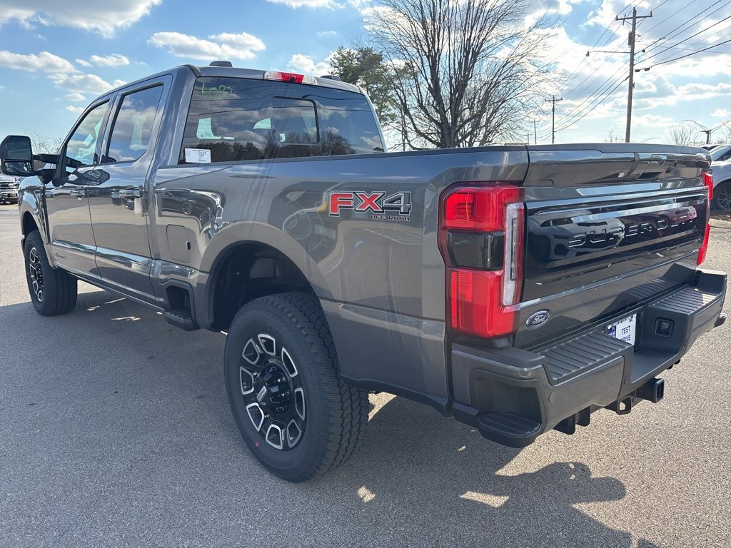 New 2026 Ford F250 Platinum w/ FX4 Off-Road Package image 9