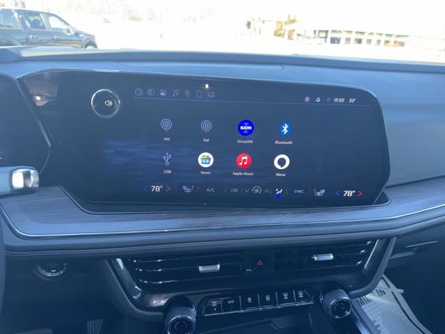 Used 2025 Chevrolet Tahoe LT AWD/4WD image 42