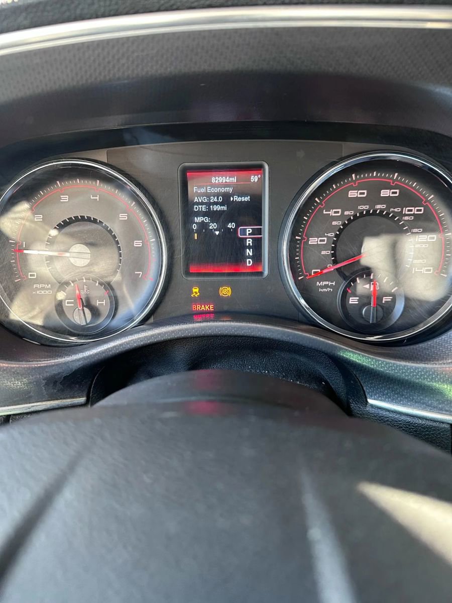 Used 2014 Dodge Charger SE image 12