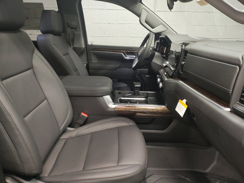 New 2026 GMC Sierra 1500 Elevation w/ Elevation Premium Package image 7