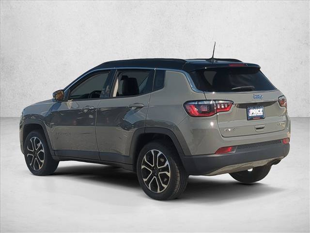 Used 2022 Jeep Compass Limited w/ Sun and Sound Group AWD/4WD image 7