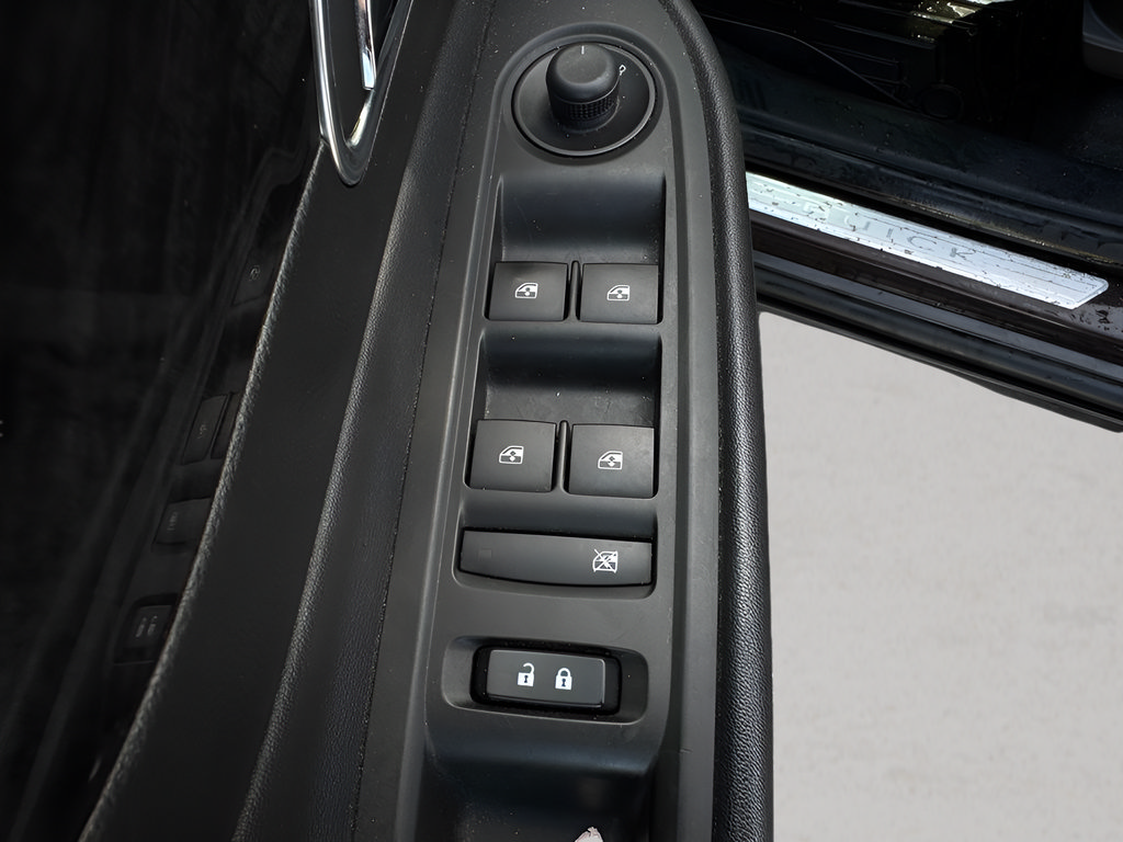 Used 2016 Buick Encore Convenience FWD image 13
