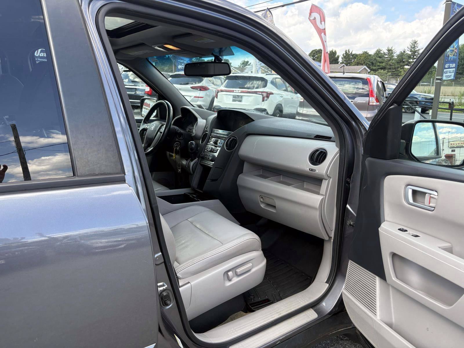 Used 2015 Honda Pilot EX-L image 22