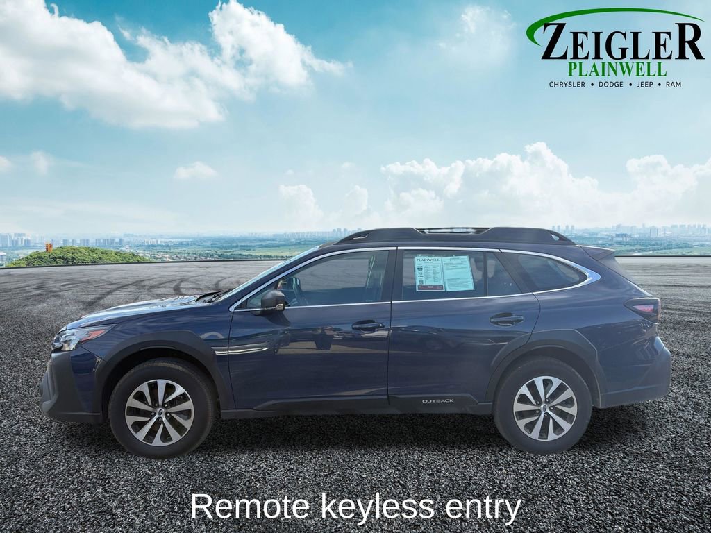Used 2023 Subaru Outback 2.5i image 3