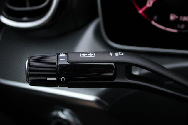 New 2025 Mercedes-Benz C 300 4MATIC Sedan image 18