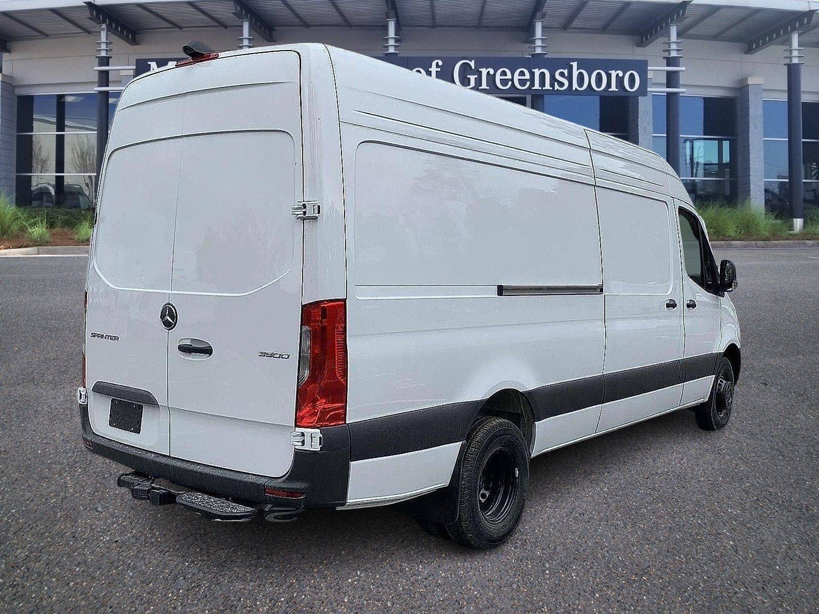 New 2025 Mercedes-Benz Sprinter 3500 image 4