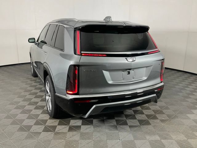New 2027 Cadillac Vistiq Luxury w/ LPO, Floor Liner Package AWD/4WD image 4