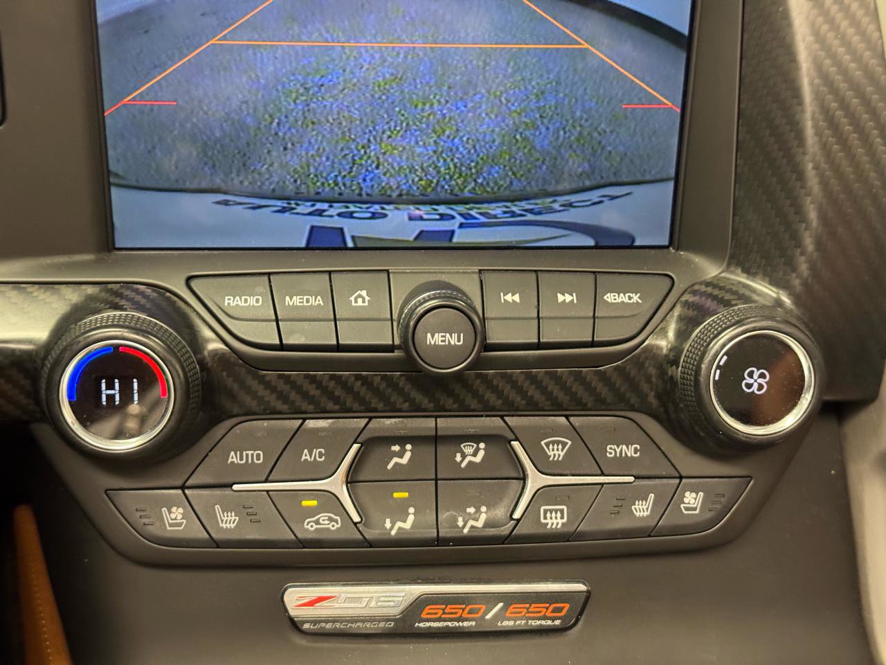 Used 2015 Chevrolet Corvette Z06 w/ 3LZ Preferred Equipment Group image 17