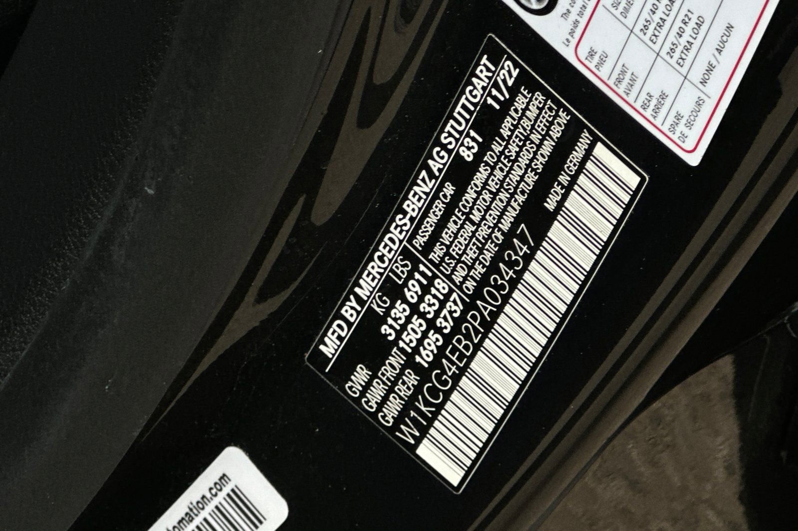 Certified 2023 Mercedes-Benz EQS 580 4MATIC Sedan image 38