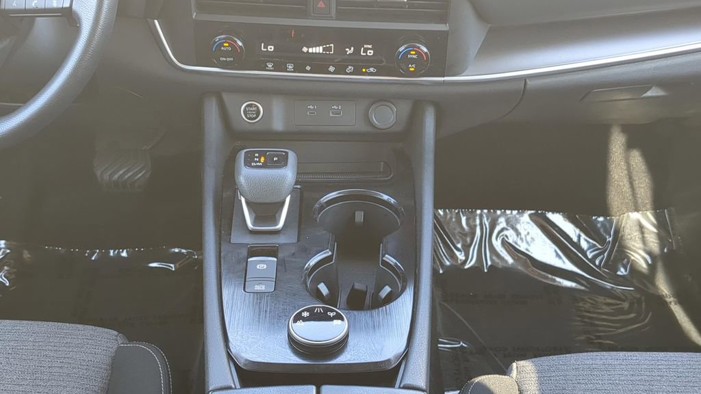 Certified 2023 Nissan Rogue SV AWD/4WD image 15