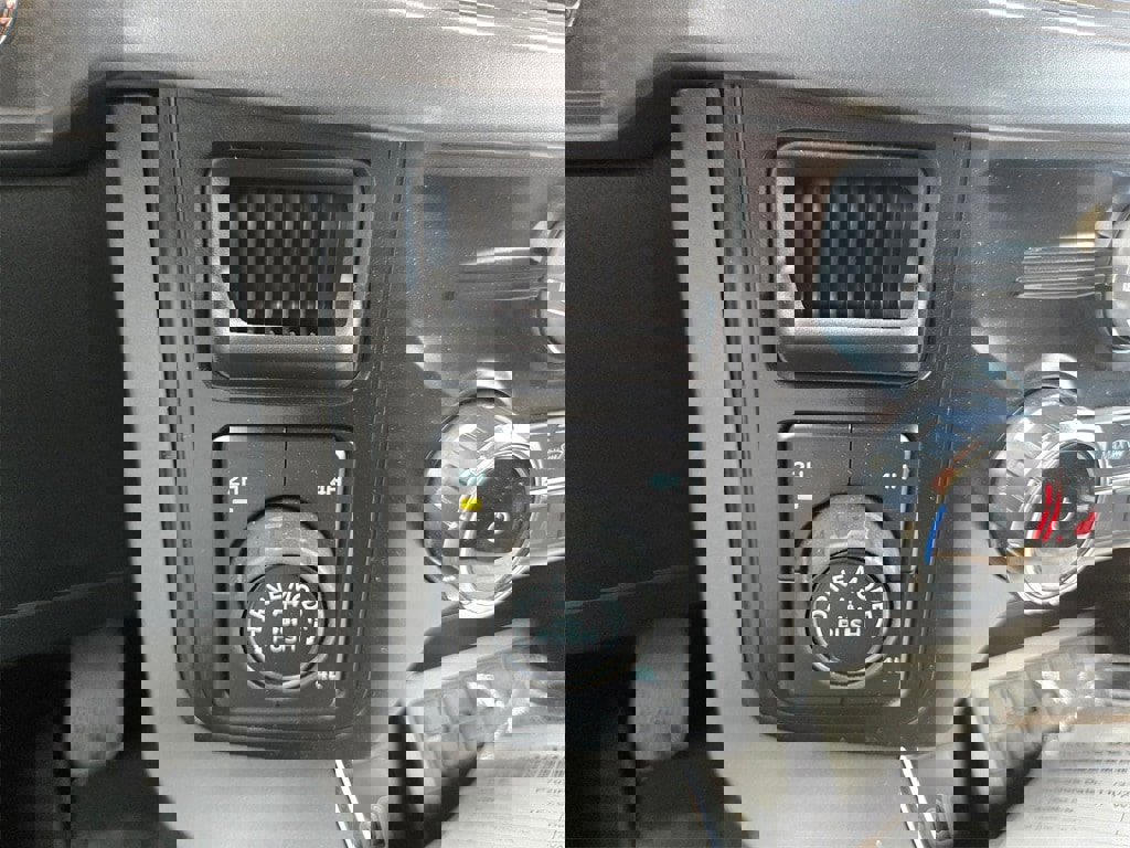 New 2025 Ford F150 XLT w/ Equipment Group 302A MID image 17