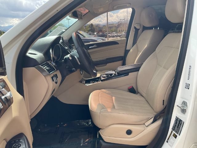 Used 2017 Mercedes-Benz GLS 450 4MATIC w/ Premium Package image 10