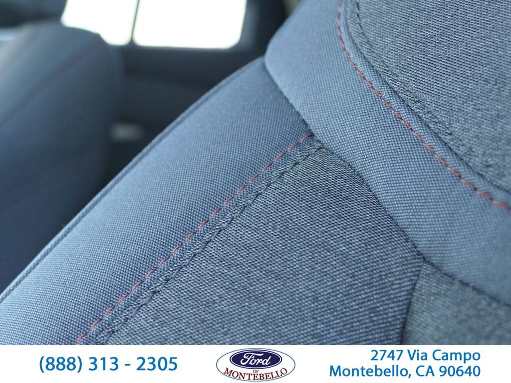 Used 2026 Ford Explorer Active image 13