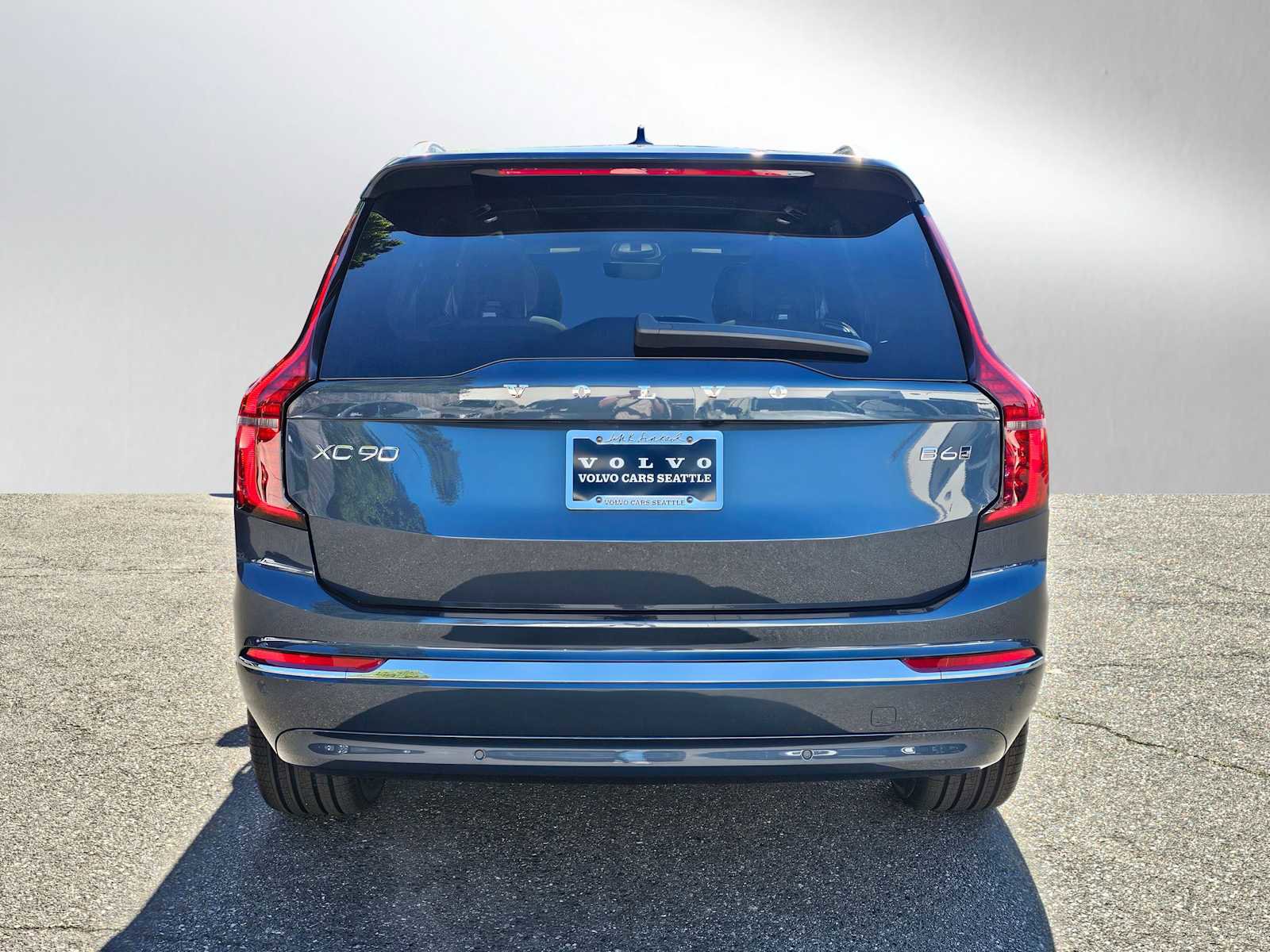 New 2026 Volvo XC90 B6 Plus image 4