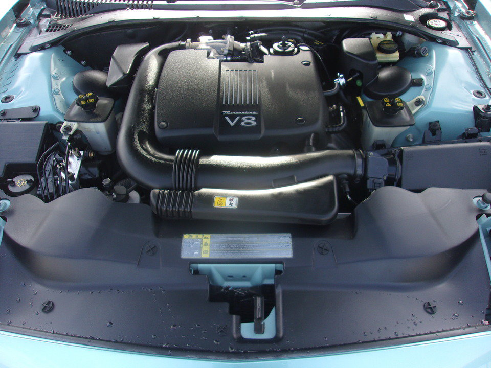 Used 2002 Ford Thunderbird RWD image 26