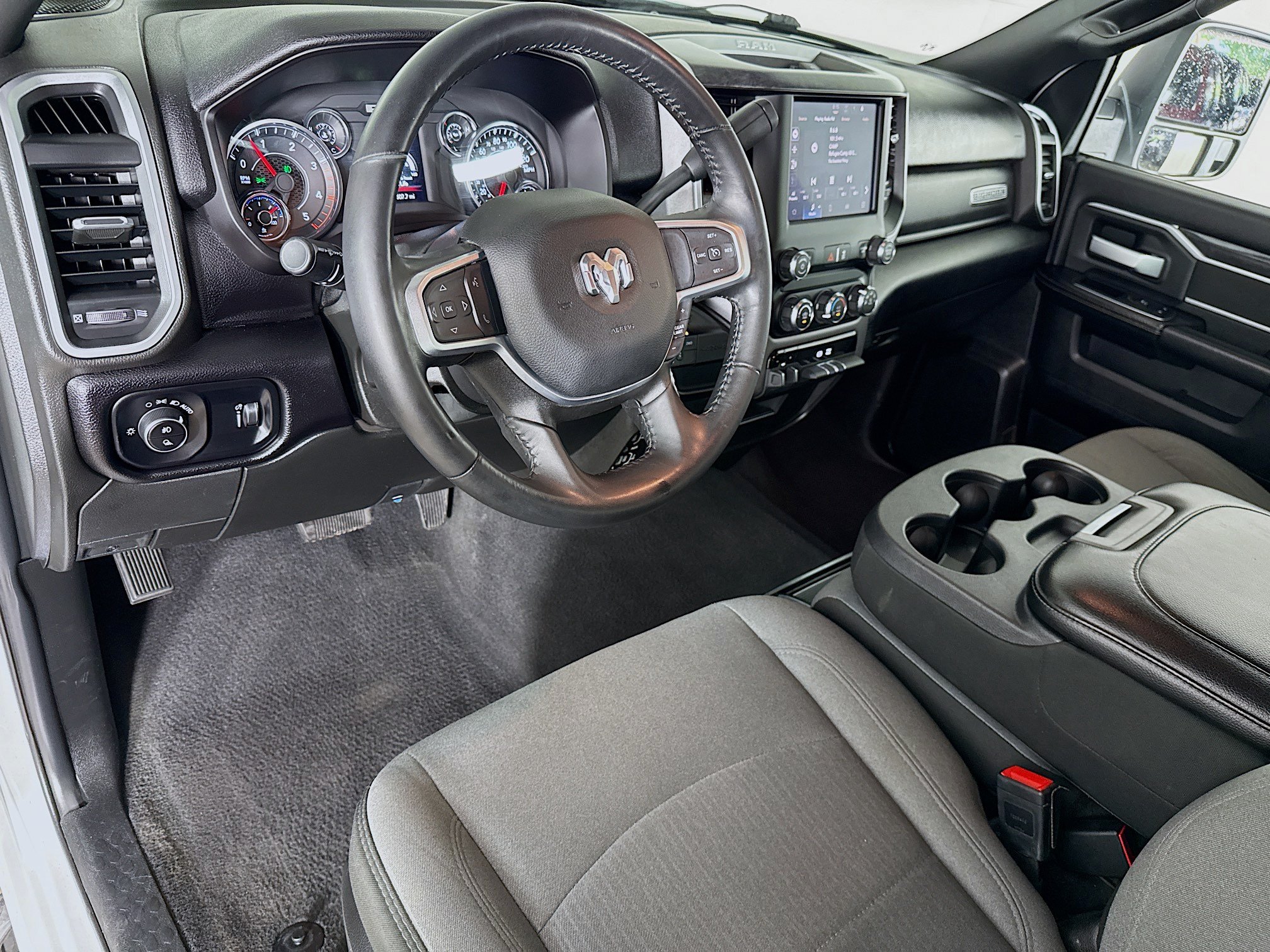 Used 2024 RAM 2500 Big Horn AWD/4WD image 8
