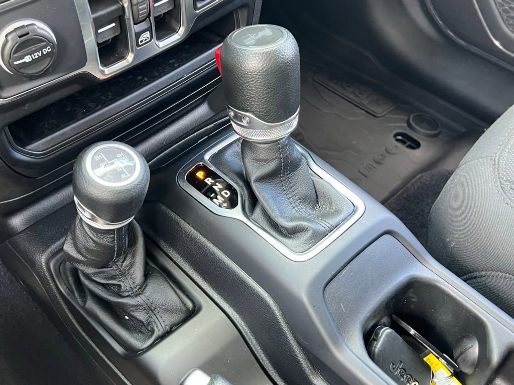 Used 2023 Jeep Gladiator Sport image 42