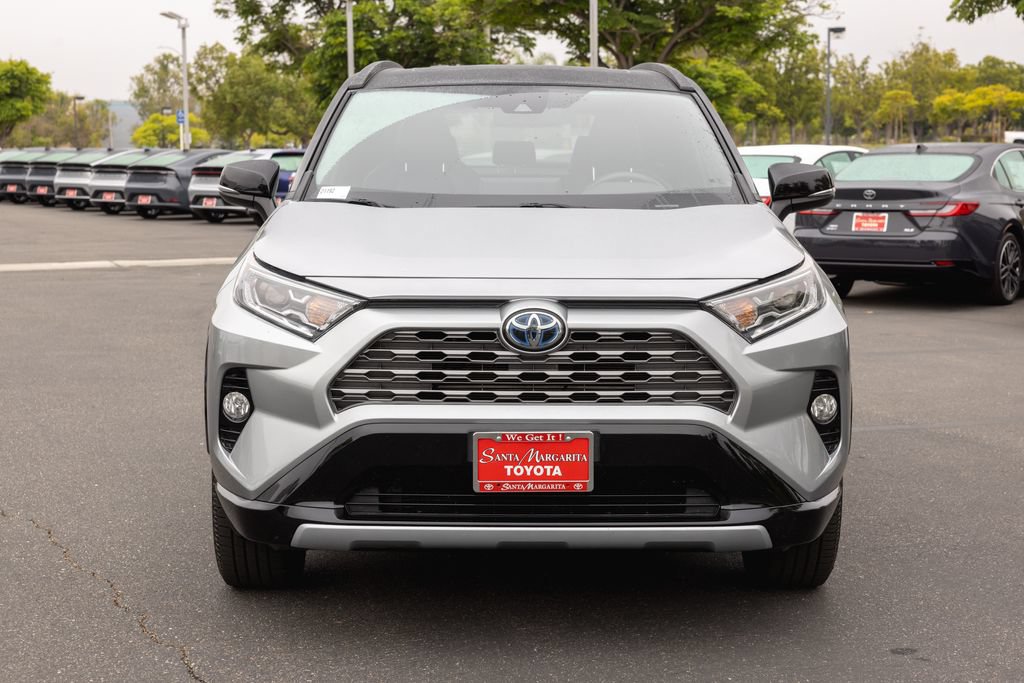 Certified 2020 Toyota RAV4 XSE w/ XSE Grade Weather Package AWD/4WD image 2