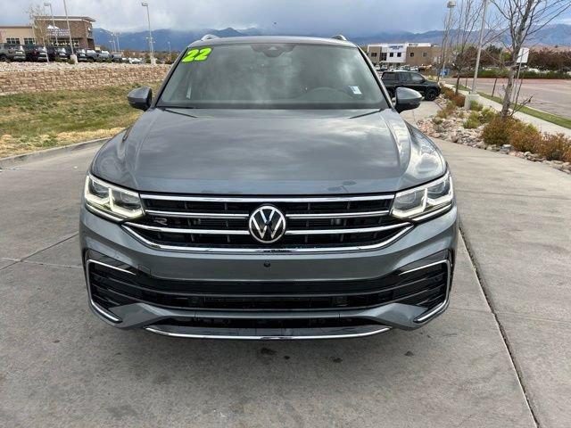 Used 2022 Volkswagen Tiguan SEL R-Line AWD/4WD image 2