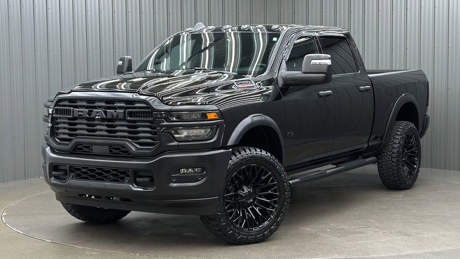 Used 2026 RAM 2500 Warlock AWD/4WD image 1