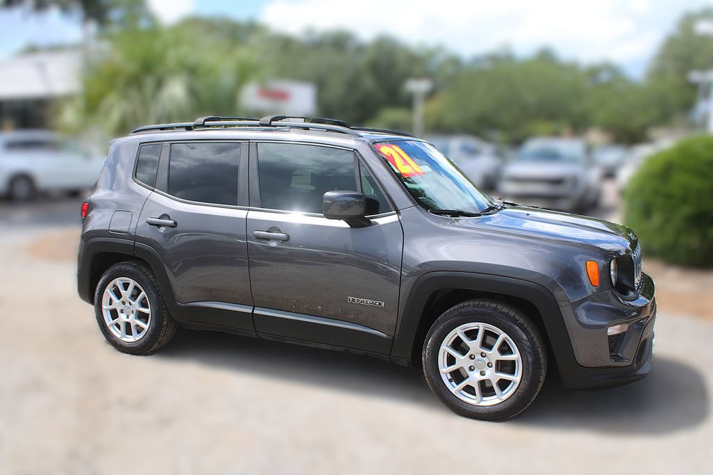 Used 2021 Jeep Renegade Latitude FWD image 4