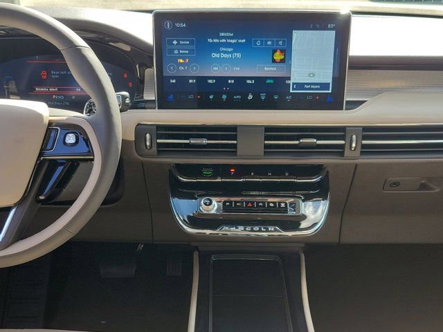 Certified 2024 Lincoln Corsair FWD w/ Equipment Group 101A image 20