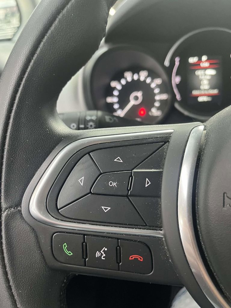 Used 2018 FIAT 500L Pop w/ Popular Equipment Group image 19