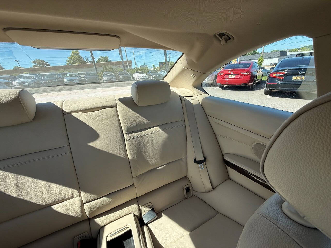 Used 2011 BMW 335i xDrive Coupe w/ Premium Pkg AWD/4WD image 57