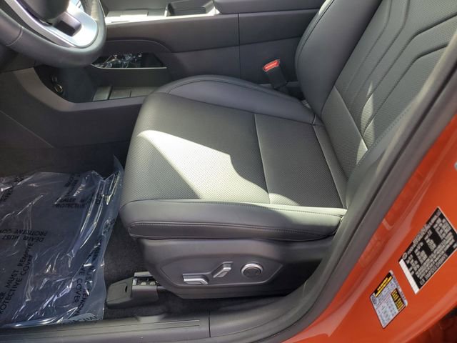 Certified 2025 Hyundai Santa Fe XRT AWD/4WD image 12