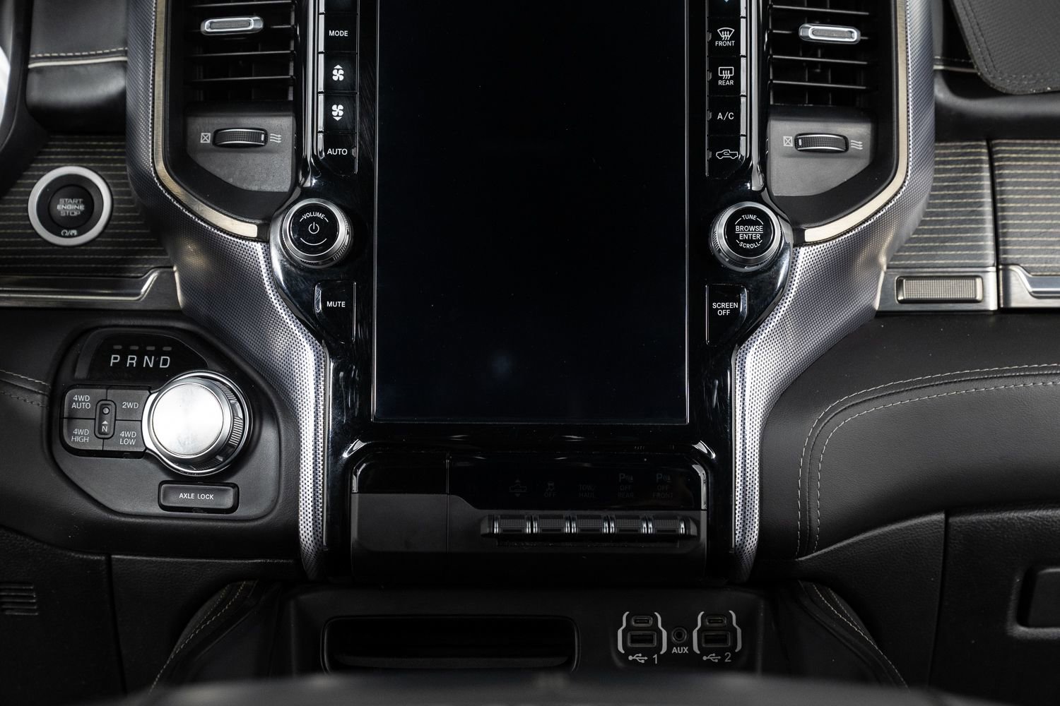 Used 2020 RAM 1500 Limited w/ Black Appearance Package image 38