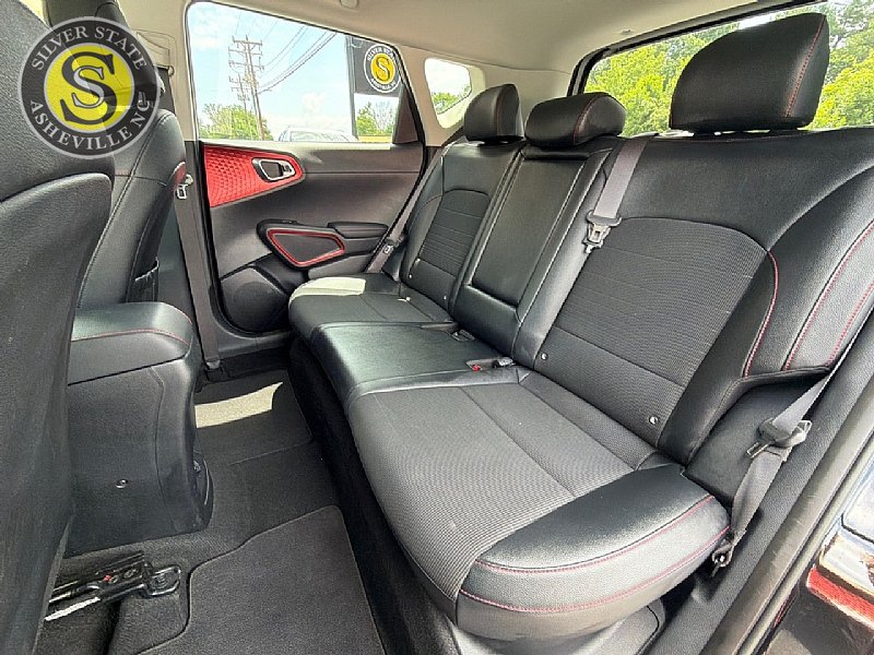 Used 2020 Kia Soul GT-Line Turbo FWD image 14
