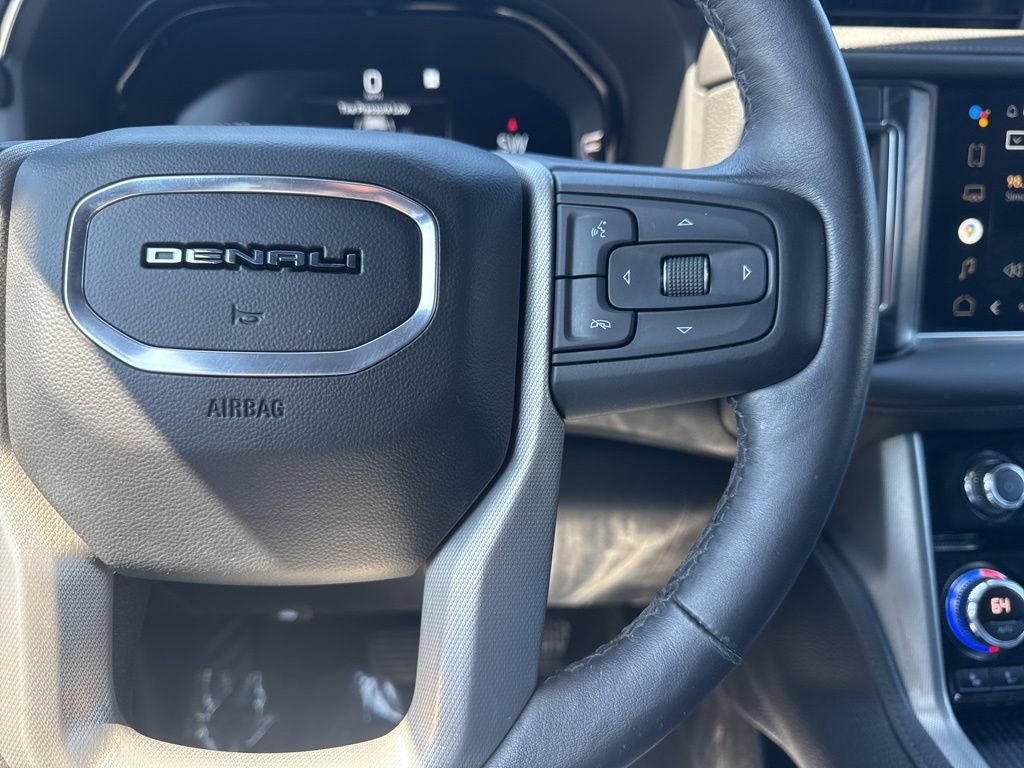 Used 2022 GMC Yukon XL Denali w/ Max Trailering Package AWD/4WD image 19