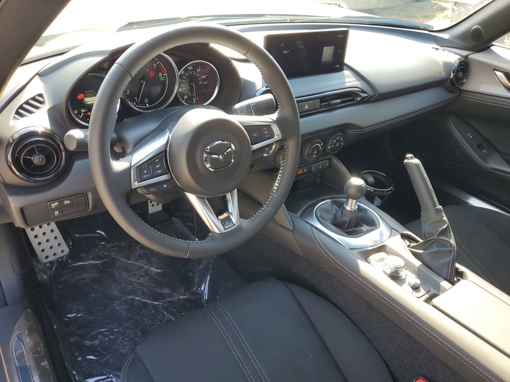 New 2026 MAZDA MX-5 Miata Club w/ Interior Package RWD image 12