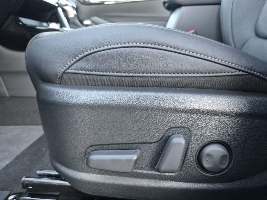 New 2026 Kia Seltos SX w/ SX Sunroof Package image 12
