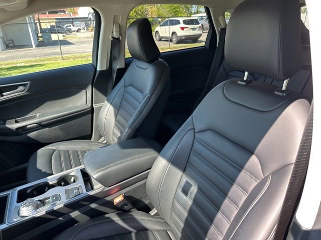 Used 2024 Ford Edge SEL w/ Convenience Package AWD/4WD image 8