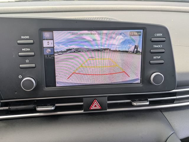 Used 2025 Hyundai Elantra SE FWD image 23