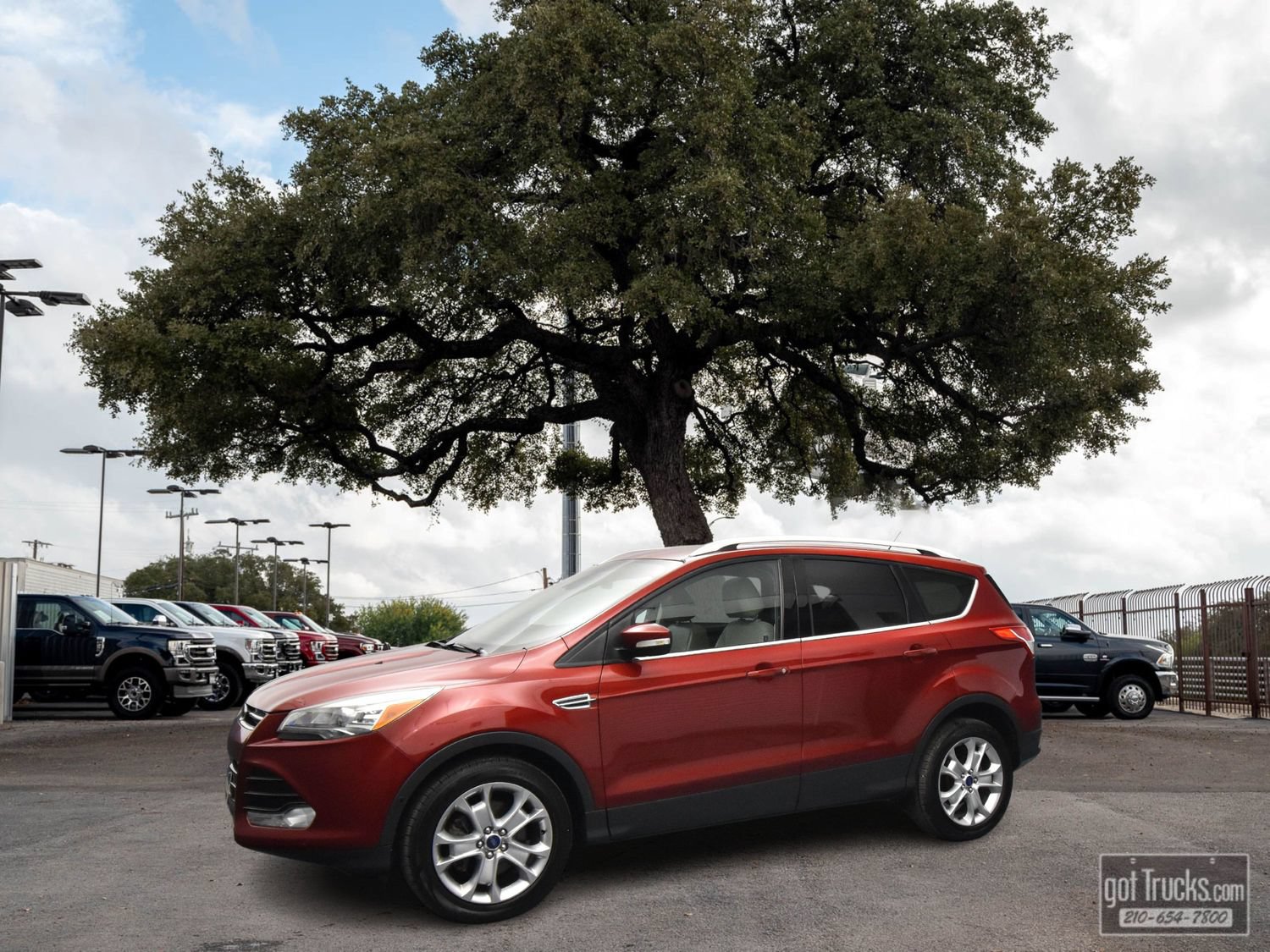 Used 2016 Ford Escape Titanium w/ Equipment Group 301A AWD/4WD image 1
