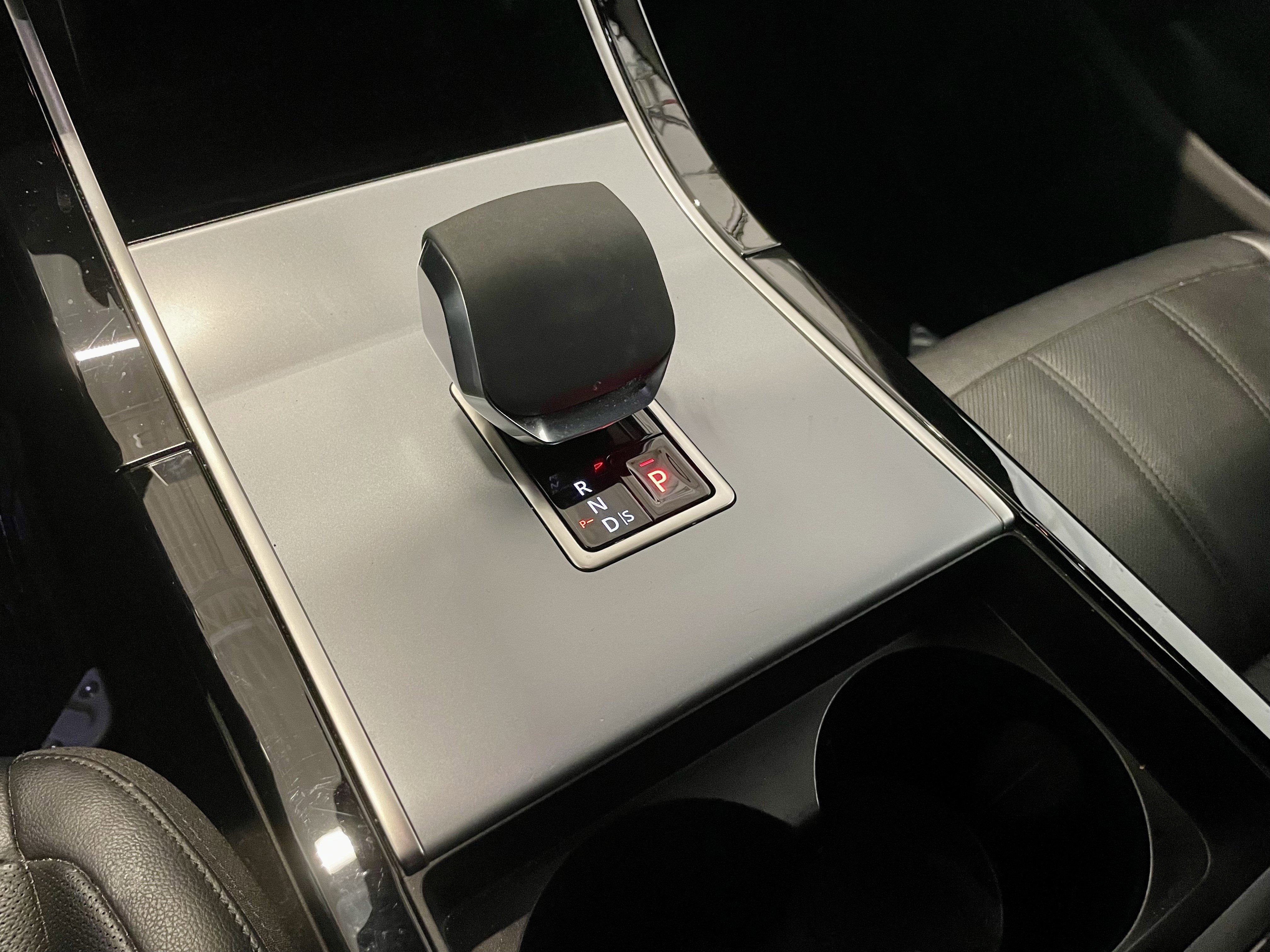 Certified 2024 Land Rover Range Rover Evoque S image 20