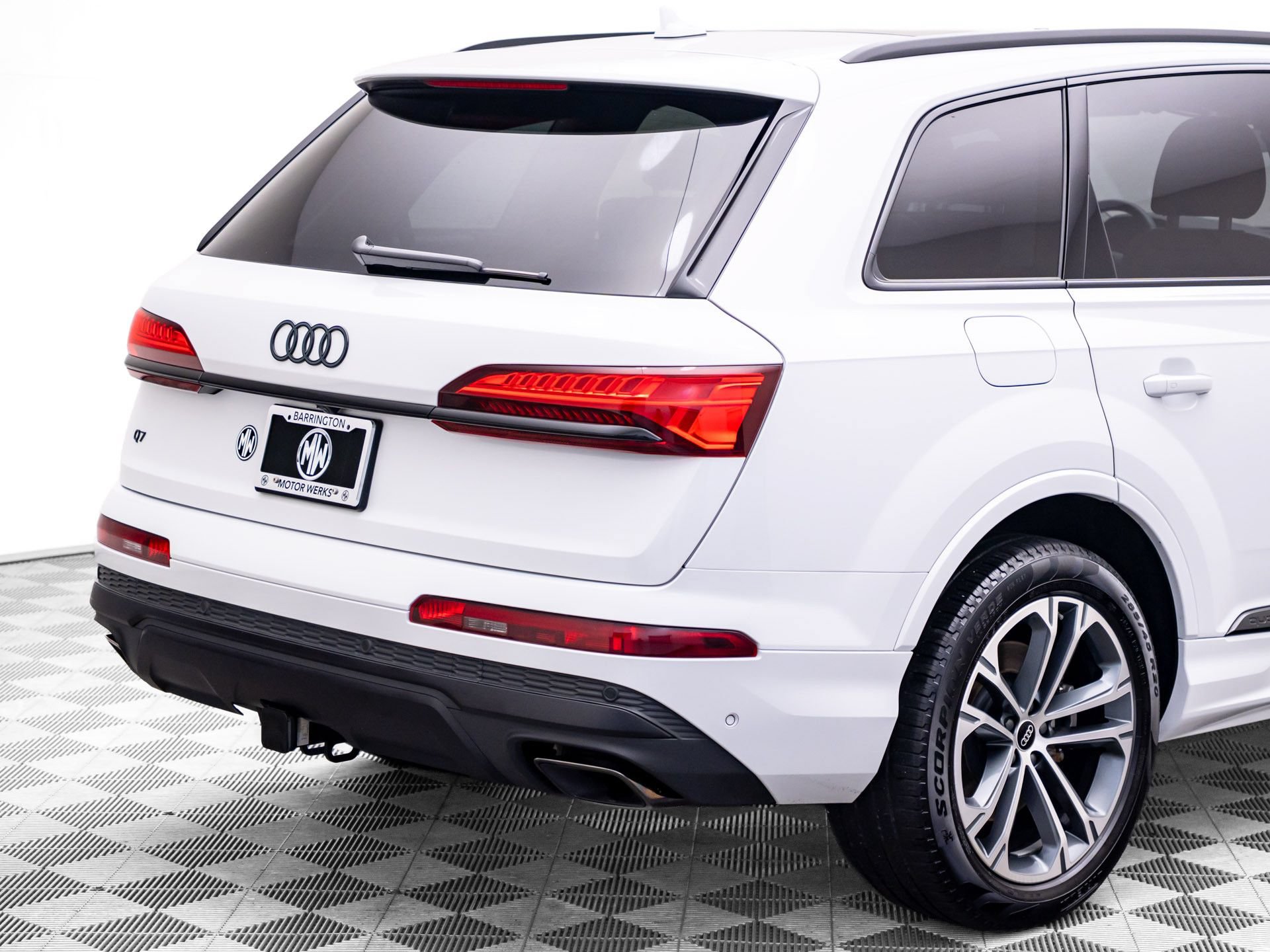 Used 2025 Audi Q7 2.0T Premium Plus AWD/4WD image 33