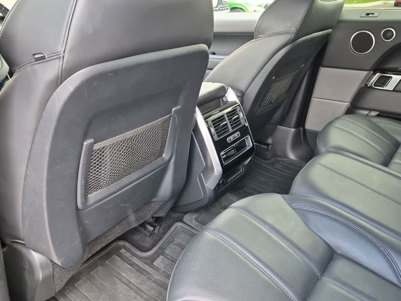Used 2017 Land Rover Range Rover Sport HSE AWD/4WD image 18