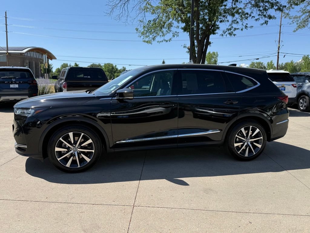 Certified 2026 Acura MDX w/ Technology Package AWD/4WD image 9
