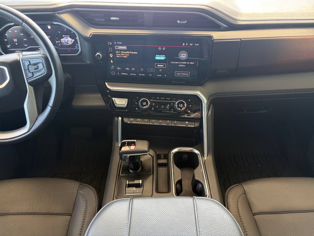 Used 2023 GMC Sierra 1500 Denali w/ Denali Reserve Package AWD/4WD image 12