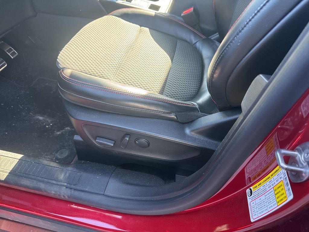 Used 2023 Ford Escape ST-Line w/ Tech Pack #1 image 8