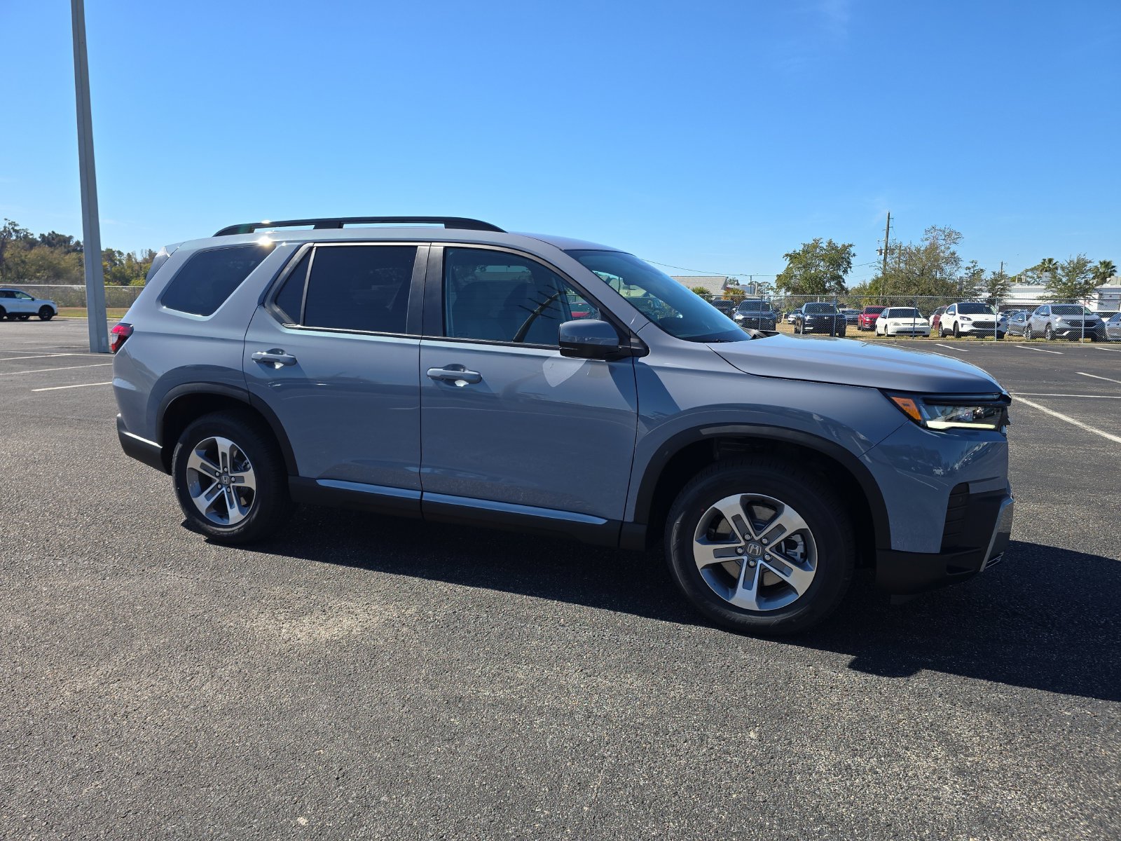 New 2026 Honda Pilot EX-L image 2