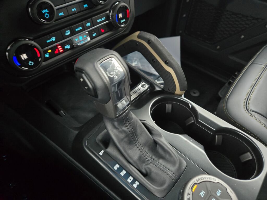 New 2025 Ford Bronco Badlands AWD/4WD image 20