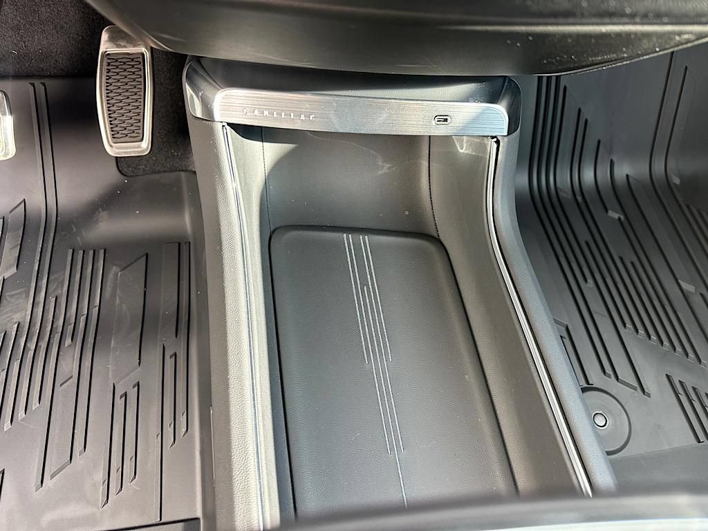 New 2026 Cadillac Lyriq V AWD/4WD image 19
