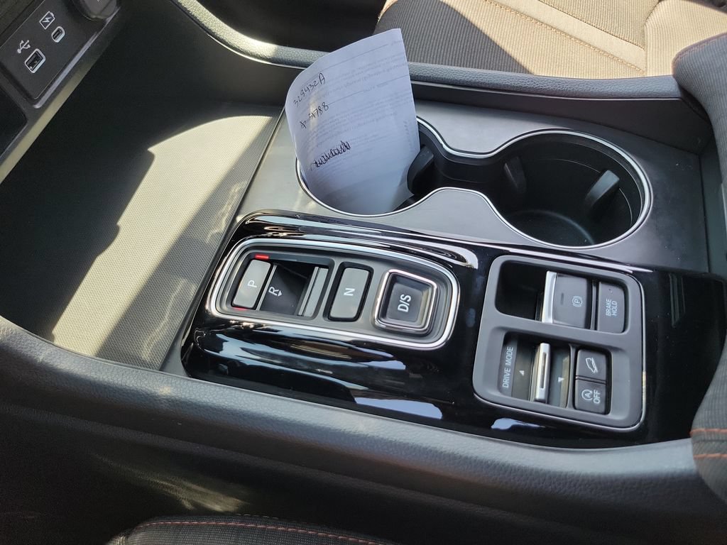 Used 2024 Honda Pilot Sport image 33
