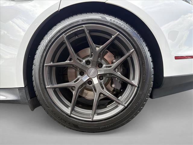 Used 2021 Porsche Taycan RWD image 10
