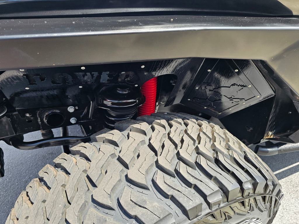 Used 2018 Jeep Wrangler Sport AWD/4WD image 14